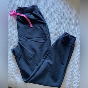 Figs Zamora high waisted 2.0 jogger scrub pants. Size small. Color Night sky